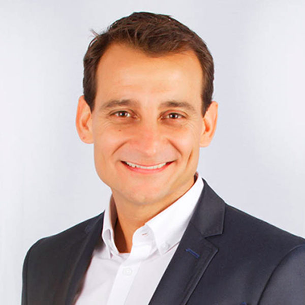 descubrete-zgz-01-pedro-marcos-efic Foto Bio. Pedro Marcos. Coach. Descúbrete Zaragoza. Coaching.